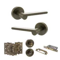Senza Pari Darrio Door Handle Pack (Bathroom Set - 3" CE Bathroom Lock, 3" Fire Rated Hinges x3) - Antique Brass