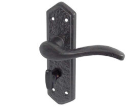 Wentworth Suite Door Handle on Bathroom Plate Black