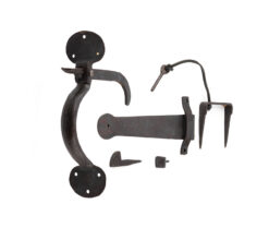 Valley Forge Gate Catches 200x30x7mm BEESWAX